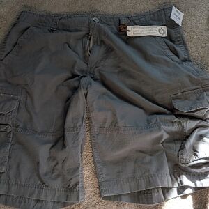 Men's Gray Cargo Shorts